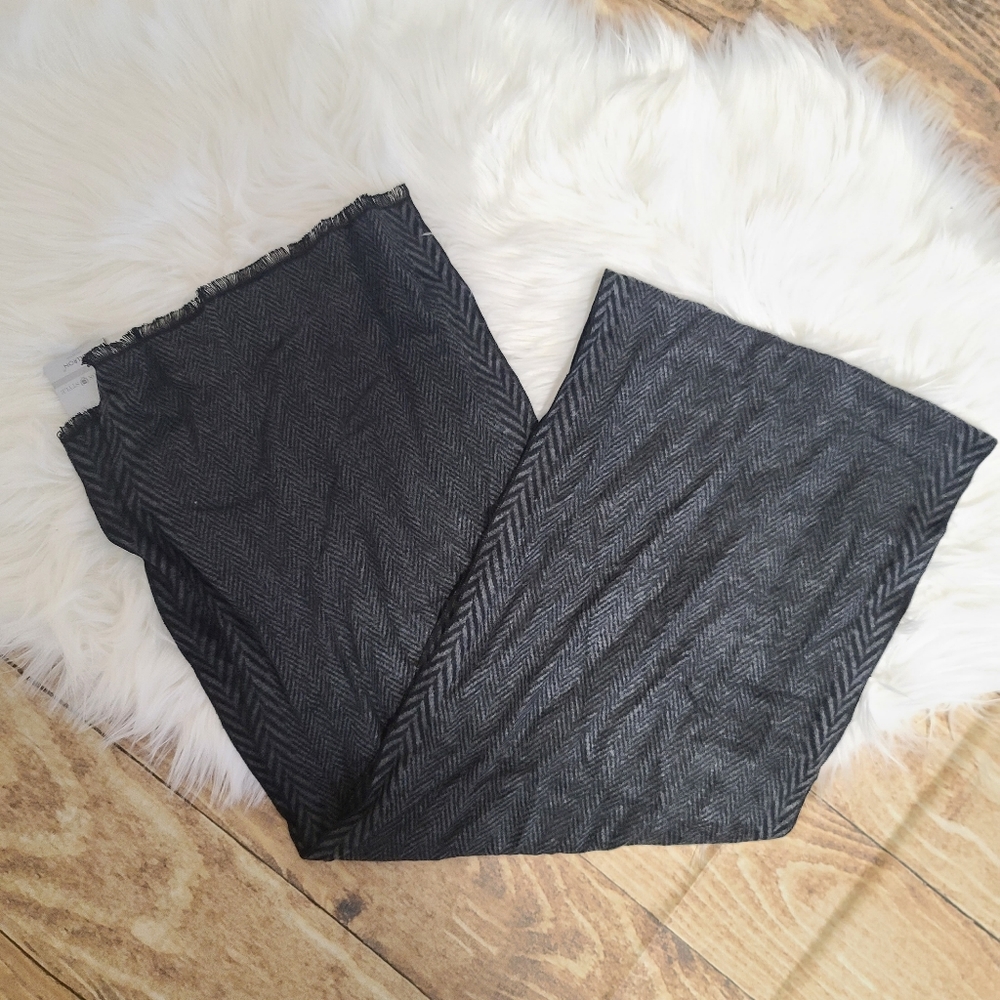 Fullron scarf
